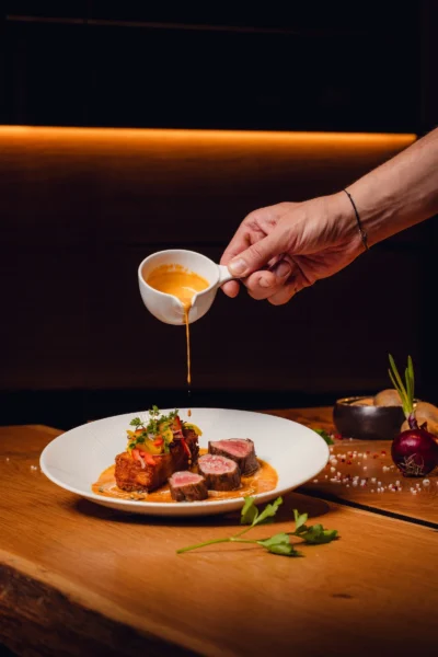 Restaurant Meat & Meet 08 - Restaurace Pec pod Sněžkou